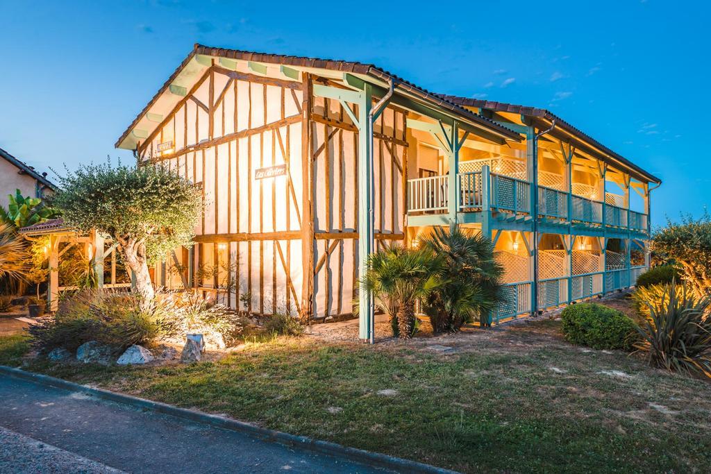 Hotel Minvielle - Residence Les Oliviers Ségos Exterior foto